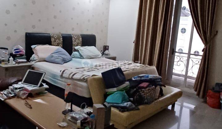 Dijual Rumah Cluster Rome Pik 3 Lantai Semi Furnished Nego  2