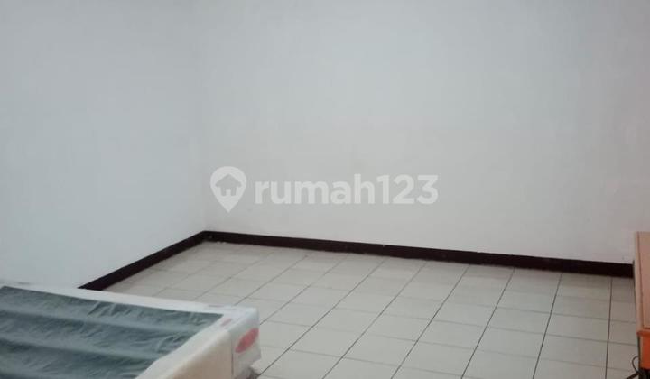 DISEWAKAN APARTEMEN DI RIVERSIDE MUARA KARANG 198m² 4+2BR  2