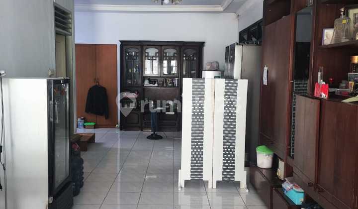 Dijual Rumah di Jelambar Kavling Polri SHM 13X20² 3+1Br Dijual Rumah di Jelambar Kavling Polri SHM 13X20² 3+1Br
