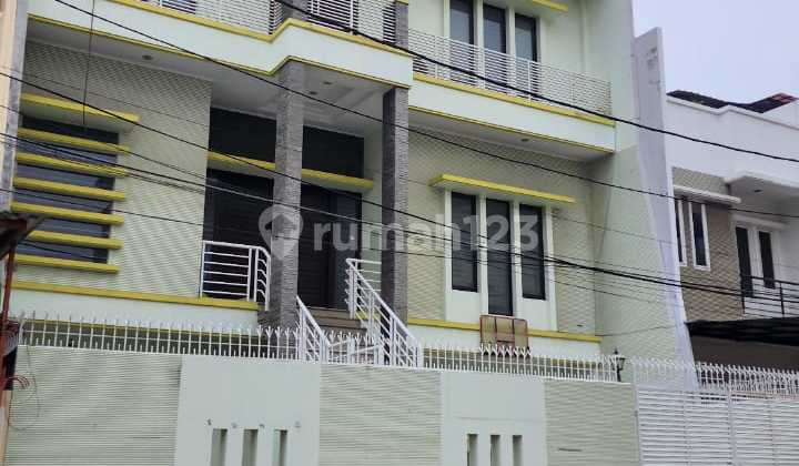 FOR SALE HOUSE IN DANAU ASRI SUNTER 252m² 4+1BR CERTIFICATE