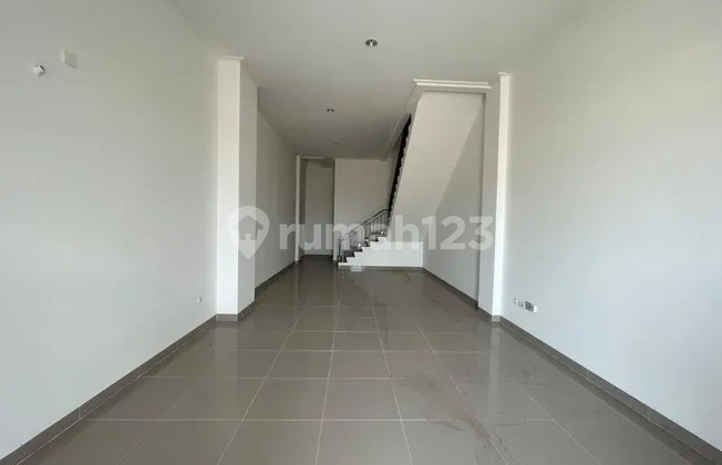 Dijual Ruko La Riveria Pik 2 Boulevard 4,5X15m² 3 Lantai
