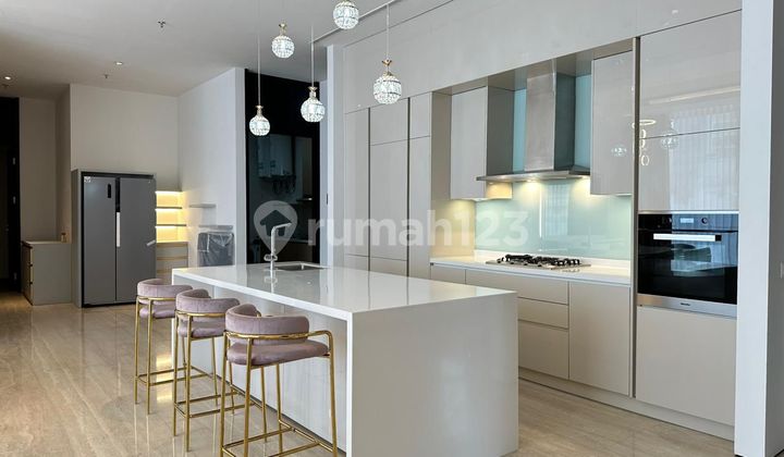 Disewakan Apartemen Lavie All Suites 221M² 3+1Br Full Furnished