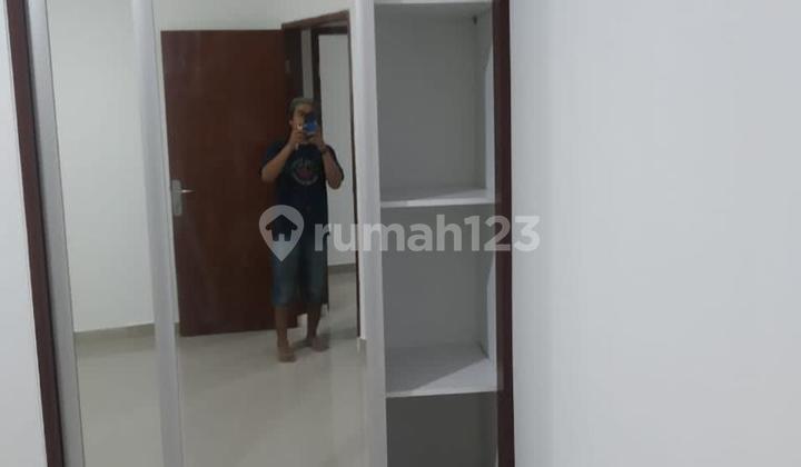 DISEWAKAN RUMAH DI METRO PERMATA 8x18m² 3+1BR SEMI FURNSIHED 2