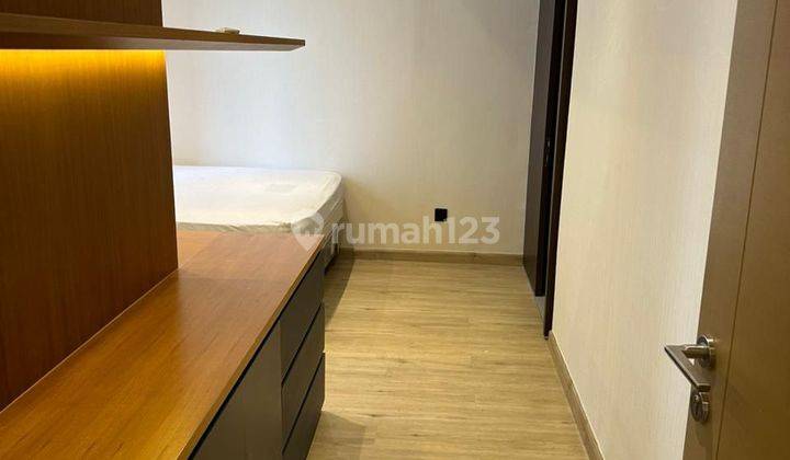 Disewakan Apartement Gold Coast 135m² 3+1BR Furnished 2