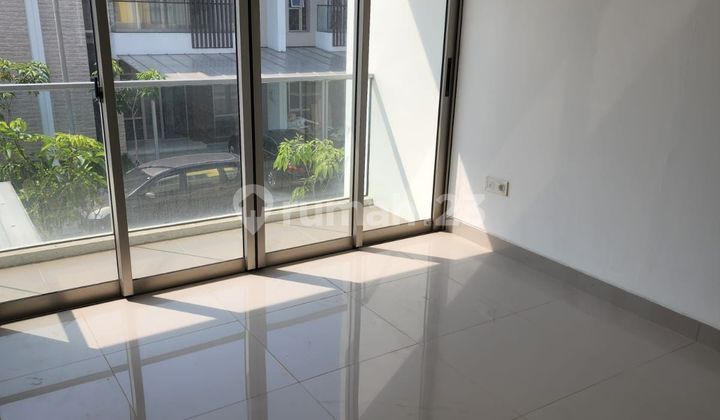 FOR RENT: PIK 2 PHASE 1 HOUSE, 11x10m², 3+1 BEDROOMS, UNFURNISHED. FOR RENT: PIK 2 PHASE 1 HOUSE, 11x10m², 3+1 BEDROOMS, UNFURNISHED.