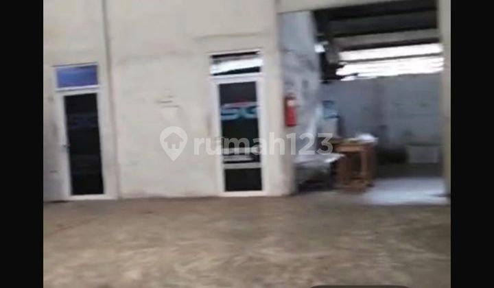 Warehouse for Rent in Kav Dpr Cipondoh 40X40m²