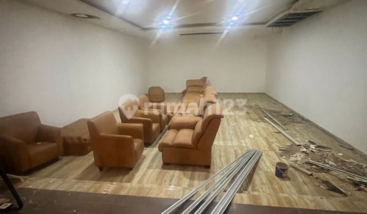 Disewakan Rumah di Coasta Villa Ancol 7X25m² 4+1Br 2