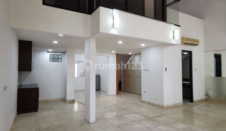 Disewakan Rumah di Townhouse Mediterania Resort Pik 168m² 4+1BR 1