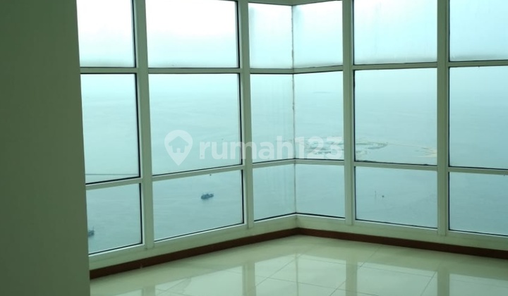 For Rent: Greenbay Condominium 3BR Penthouse Unfurnished