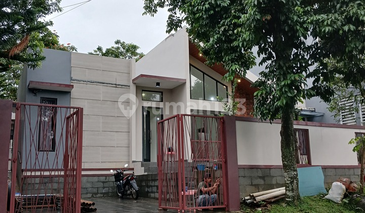 Rumah Disewakan Satu Lantai Lokasi Strategis Dekat Aeon Rumah Disewakan Satu Lantai Lokasi Strategis Dekat Aeon