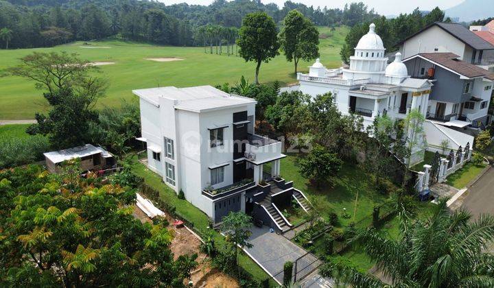 Rumah Sentul City Pemandangan Lapangan Golf Dan Pegunungan 1