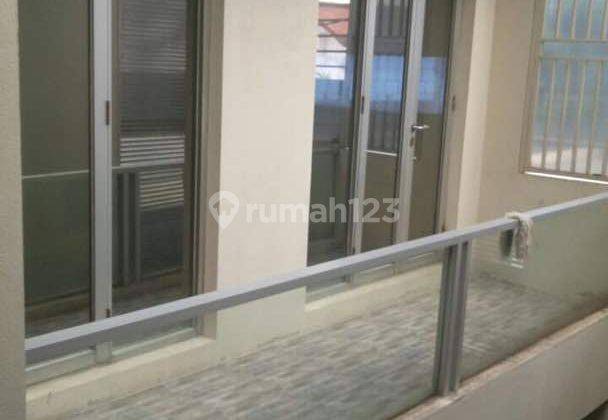 Rumah Bagus Dan Siap Huni di Jl. Teknologi Meruya, 0009 Jel 2