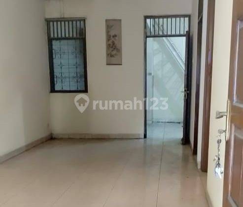 Rumah Asri, Rapih Dan Siap Huni di Citra Garden 1