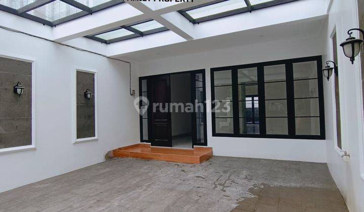 Drop Price Classic House Di Veteran- Bintaro 2