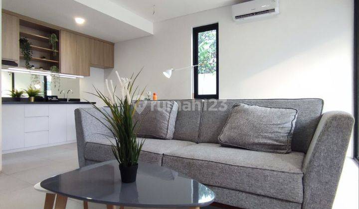 Rumah 3 lantai design Scandinavian Area Bintaro  2