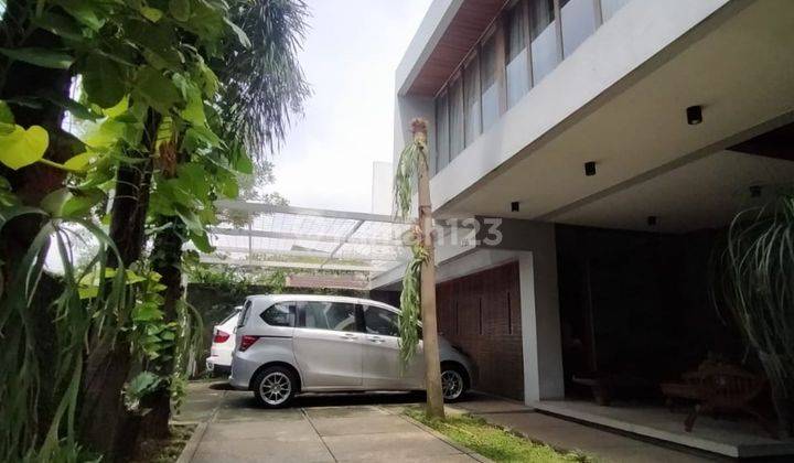 For Sale, Modern Tropical House Lengkap Dengan Private Pool Di Pesanggrahan - Jakarta Selatan  1