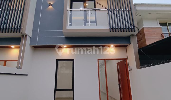 New House Ready to Occupied, Strategic Location in Meruya 2
