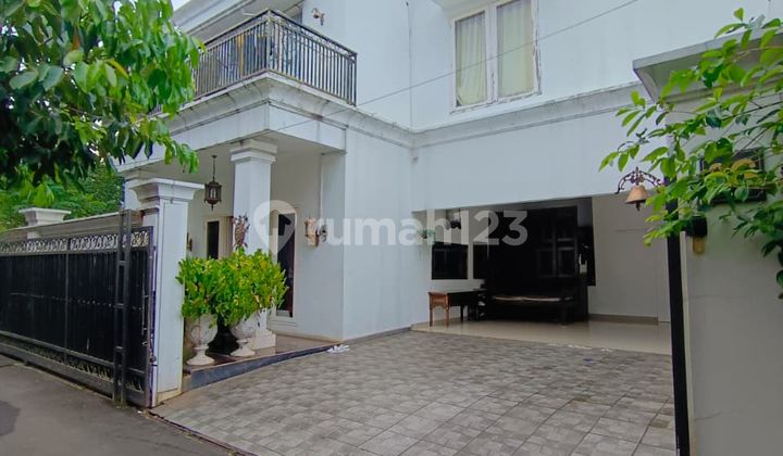Dijual Rumah di Gandaria. Hanya 5 Menit ke MRT Dijual Rumah di Gandaria. Hanya 5 Menit ke MRT