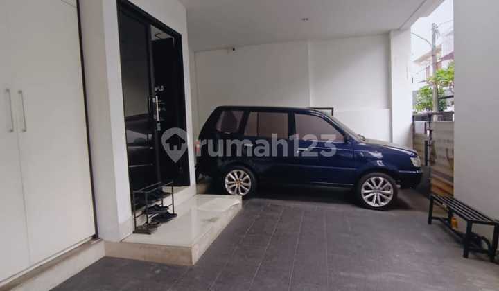 Dijual Rumah di Sektor 3 - Bintaro Dijual Rumah di Sektor 3 - Bintaro