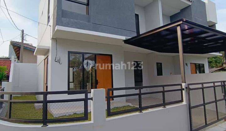 Rumah Modern Minimalis 2 Lantai di Larangan 2