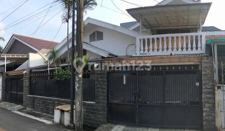 For Sale, Serene House in a Strategic Location on Jl Bendi Tanah Kusir 2