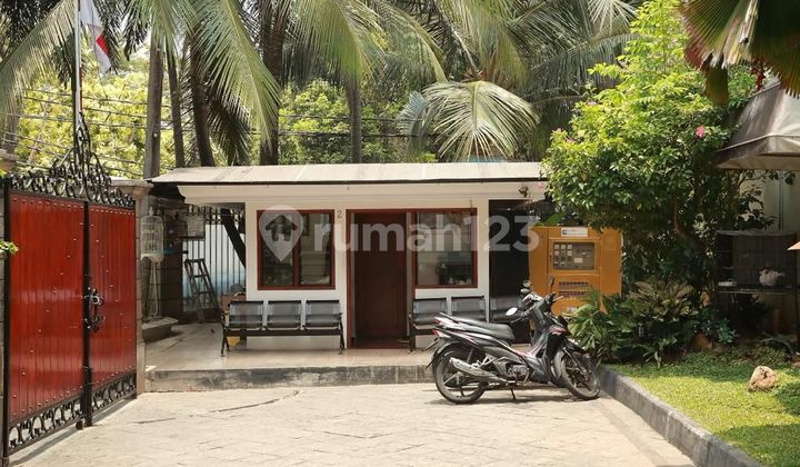 Dijual Rumah Mewah Full Furnished Lokasi Menteng  2
