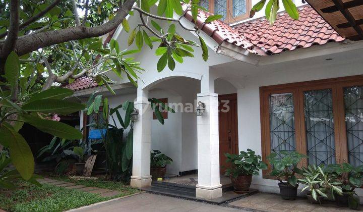 Dijual Rumah murah bagus di Jl Cilandak Jakarta Selatan, belakang Citos  2