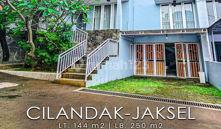 For Sale House in Cilandak Strategic Location For Sale House in Cilandak Strategic Location