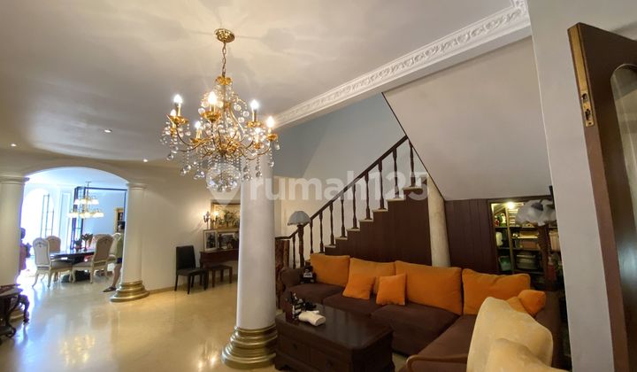 Dijual Rumah Cantik Classic Pondok Indah 