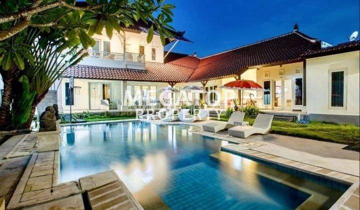 Semi Villa House for Sale in Nusa Dua Bali Close to the Beach Toll 2