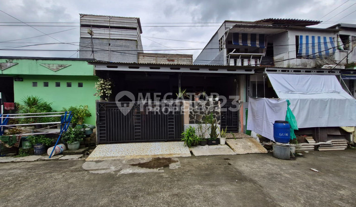 House for Sale Fast in Griya Indah Serpong, Well-Maintained, Ready to Occupy 2