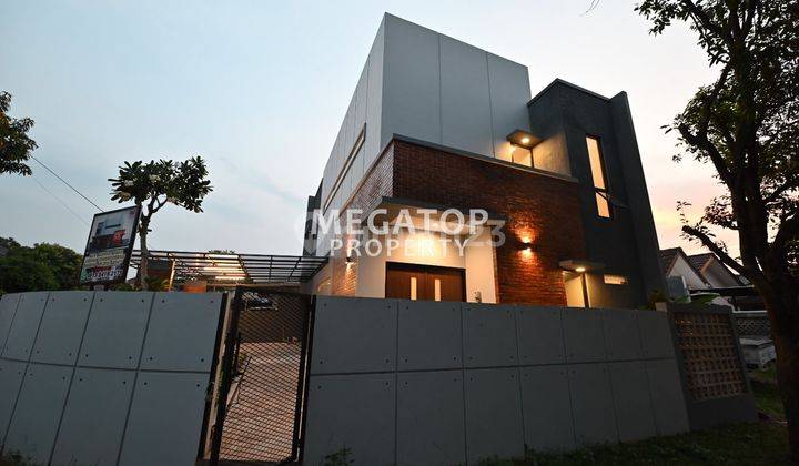 Rumah Full Furnish di Kencana Loka Bsd Lokasi Strategis 2