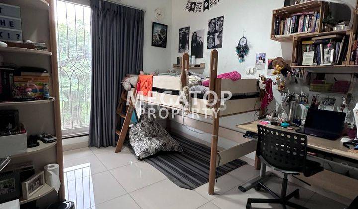 Rumah Siap Huni di Sevilla Bsd Depan Taman Lokasi Strategis 2