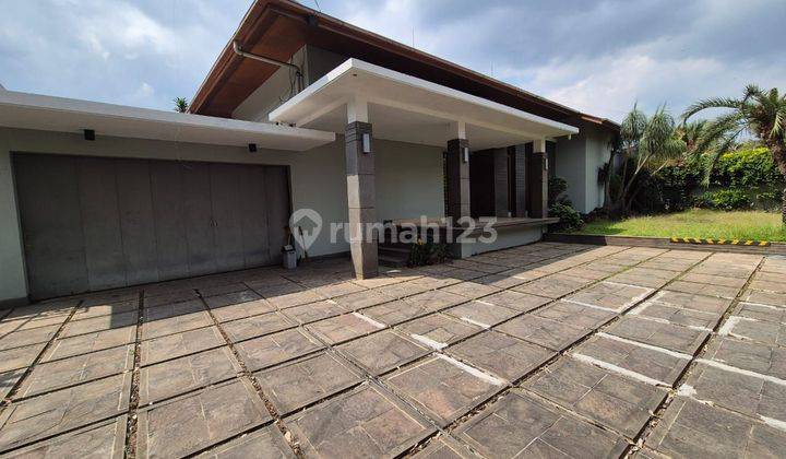 Disewakan Rumah Siap Huni Cipaku Furnish 1