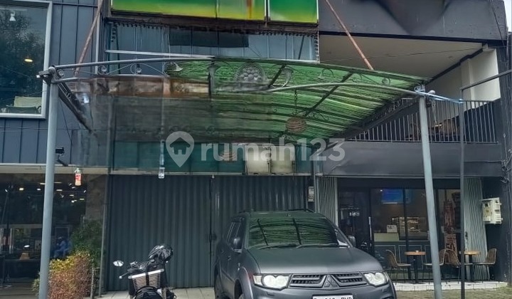 3-Story Shophouse with Basement Available, Strategic Location on Jl. Raya Lembang 3-Story Shophouse with Basement Available, Strategic Location on Jl. Raya Lembang