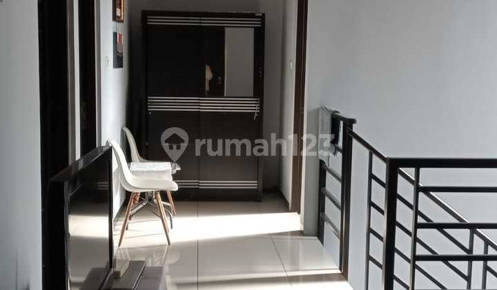 Rumah Cantik 2 Lt Ramah Anak di Grand Sharon Bandung Rumah Cantik 2 Lt Ramah Anak di Grand Sharon Bandung