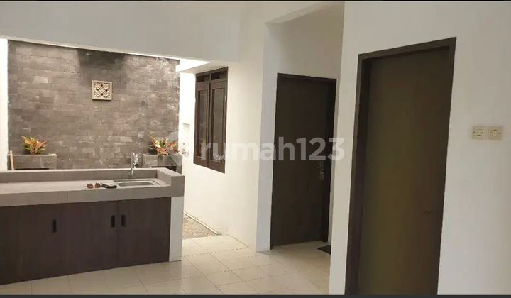 Rumah tatar banyak sumba siap huni ( sudah di renovasi ) 