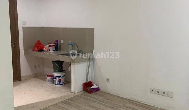 Apartemen Serasa Rumah Type Studio Lokasi Strategis di Jakarta Barat  2