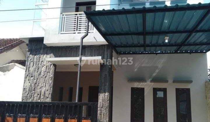 Rumah 2 Lantai 4 Kamar Tidur Jalan Mekar Pemogan 1