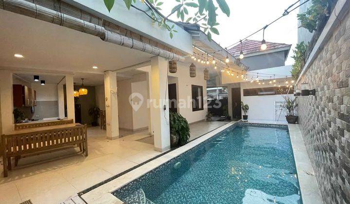 VAILABLE NOW 3 BR PRIVATE VILLA YEARLY RENTAL LOCATED AT CANGGU TUMBAK BAYUH 1