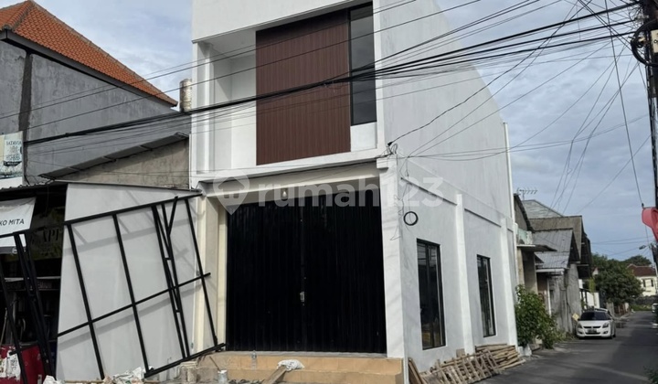 Disewakan Ruko Baru Jadi 2 Lantai Tukad Balian Renon Disewakan Ruko Baru Jadi 2 Lantai Tukad Balian Renon