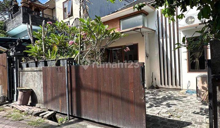 Bright And Cozy Local House In Berawa Canggu 1