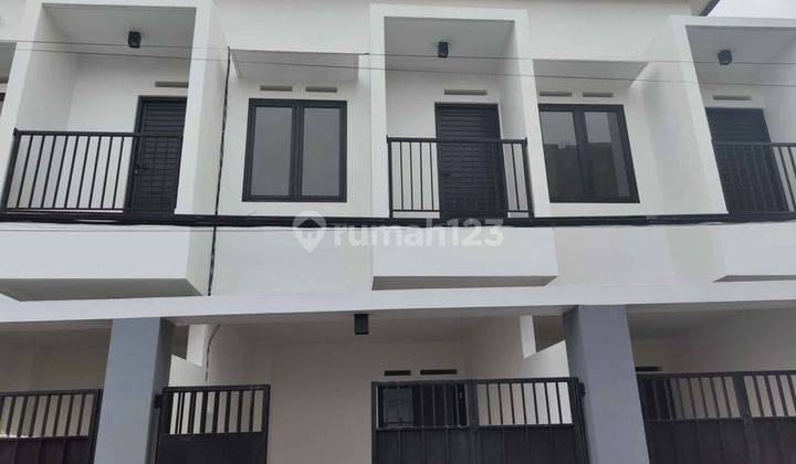 Dikontrakkan Rumah baru lantai 2 Jl. Gunung Talang Denpasar Barat 1