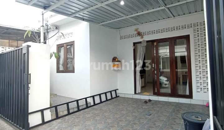 Affordable 2-bedroom local house for annual rent in Yeh Gangga, Tabanan.
