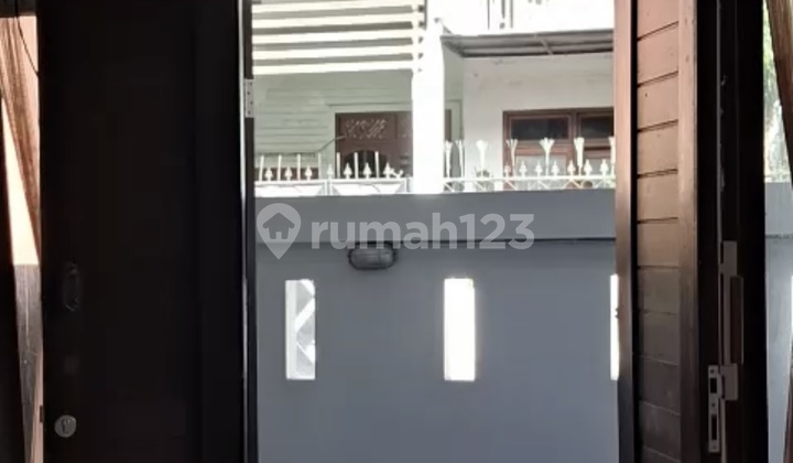 3 Bedroom House in Kerobokan Kaja