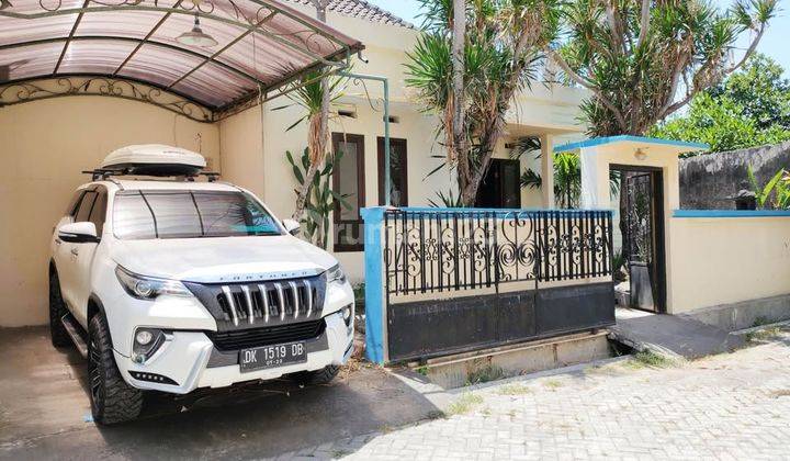 Rumah Cantik Bersih Baru Diservice Disewakan Denpasar Utara 1