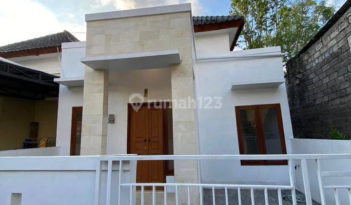 Clean 3 Bedroom House Kebo Iwa West Denpasar