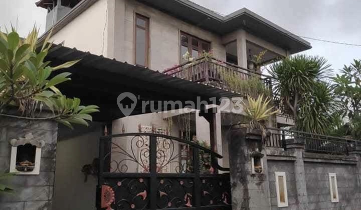 For Rent Fully Furnished 4 Bedroom House in Kertadalam, Sidakarya, South Denpasar