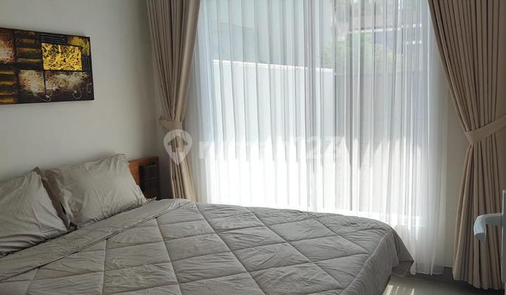 Modern House semi villa for Yearly rental, located in Taman Griya - Jimbaran Housing with a single gate system. Modern House semi villa for Yearly rental, located in Taman Griya - Jimbaran Housing with a single gate system.