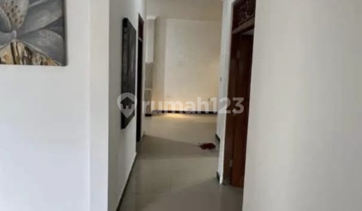 Di Kontrakan Rumah di Perumahan Taman Griya Jimbaran. 2